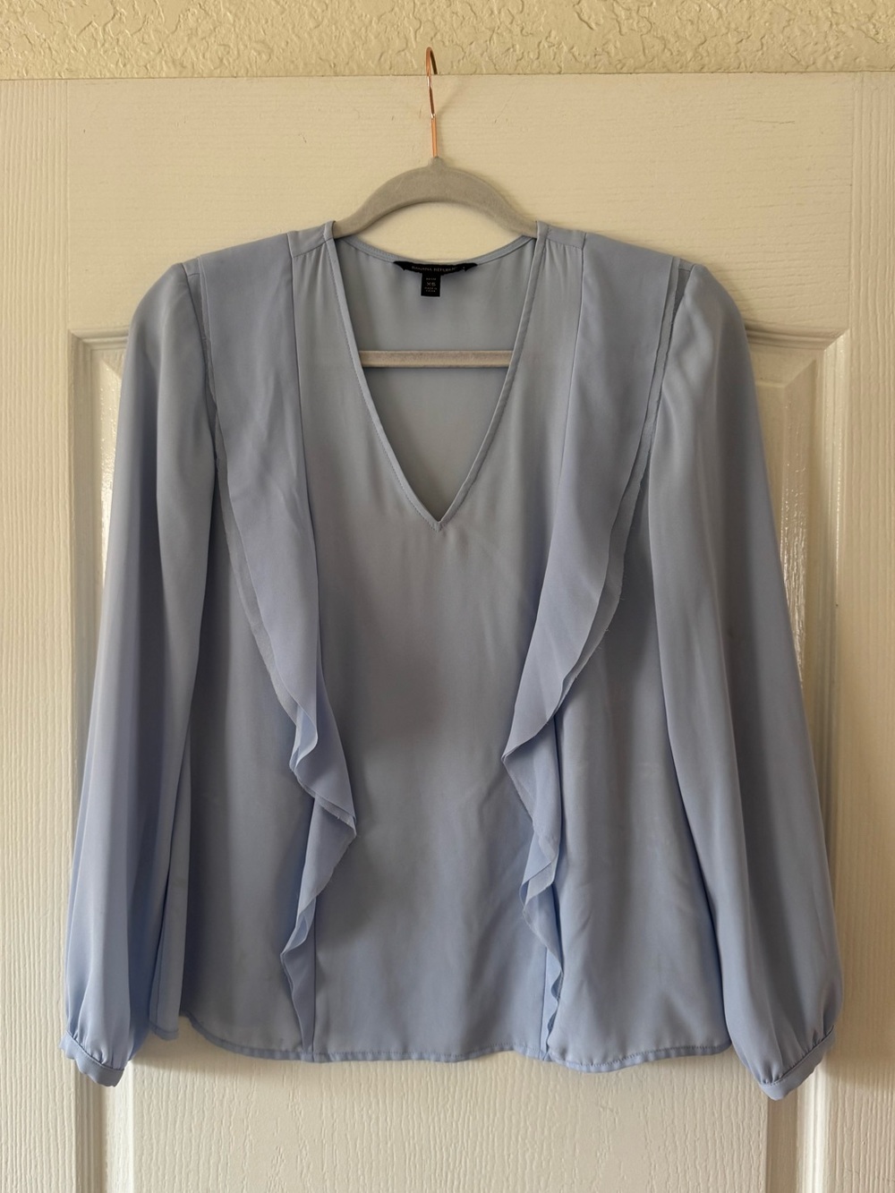Banana Republic Petite XS Pale Blue Blouse